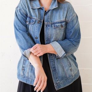 Carly Jean Los Angeles “Hunter” jean jacket